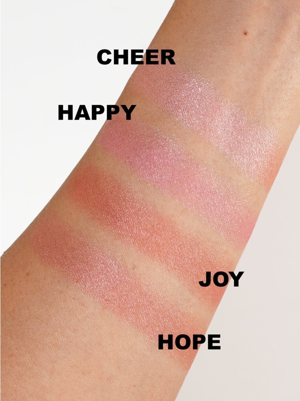 Rare Beauty Cheer Soft Pinch Luminous Powder Blush- light warm pink, smoothing - Picture 6 of 11